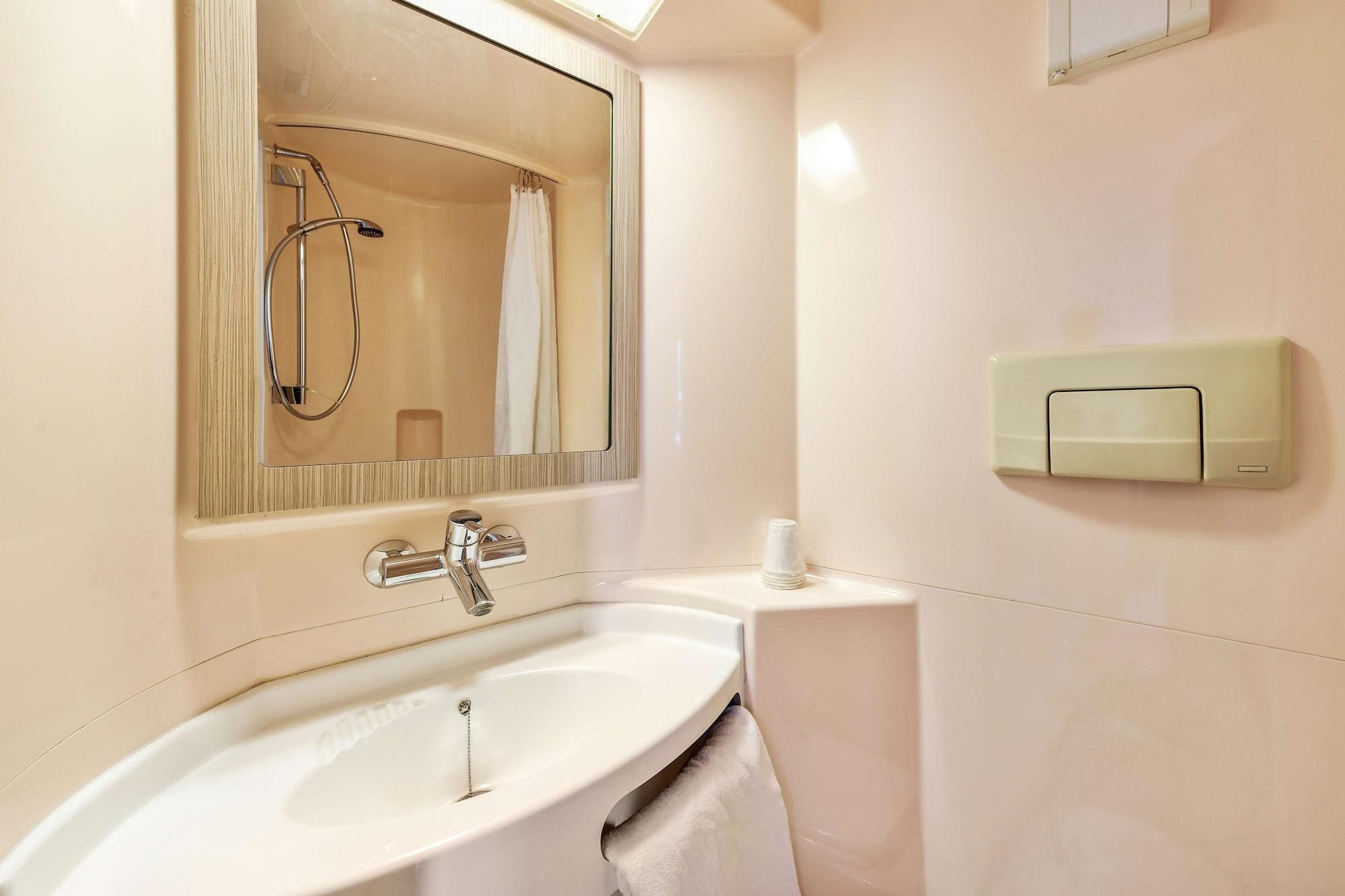 Premiere Classe Honfleur La Riviere-Saint-Sauveur Luaran gambar