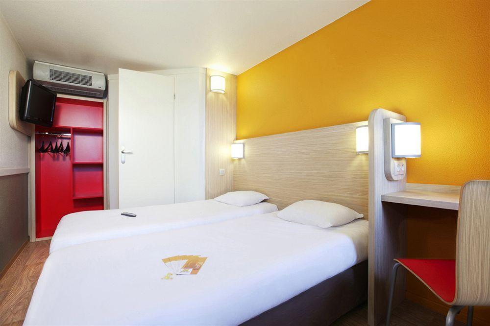 Premiere Classe Honfleur La Riviere-Saint-Sauveur Luaran gambar